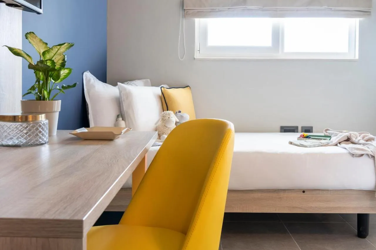 Antoniel Suites Saint Julian's Hotel